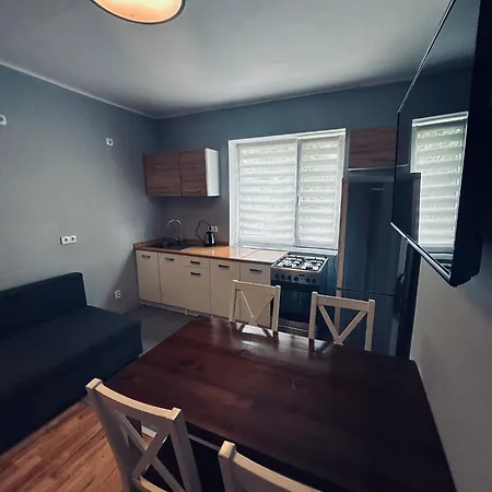 Trzy Kotwice Jedna Minuta Do Morza I Centrum