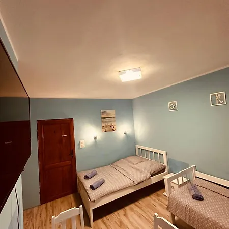 Maison d'hôtes Trzy Kotwice Jedna Minuta Do Morza I Centrum Jastrzębia Góra