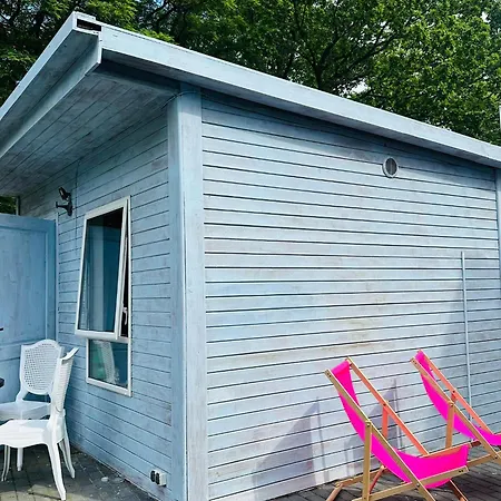 Maison d'hôtes Trzy Kotwice Jedna Minuta Do Morza I Centrum Jastrzębia Góra