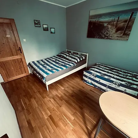 Maison d'hôtes Trzy Kotwice Jedna Minuta Do Morza I Centrum Jastrzębia Góra