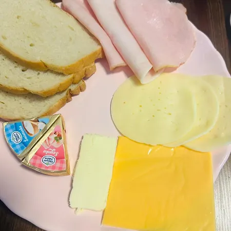 Trzy Kotwice Jedna Minuta Do Morza I Centrum