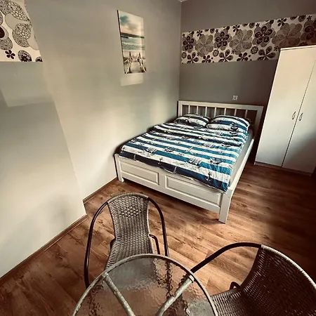 Maison d'hôtes Trzy Kotwice Jedna Minuta Do Morza I Centrum 3*